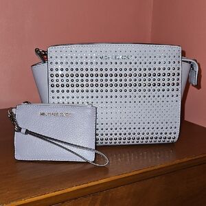Michael Kors Selma Studded Crossbody Bag In Pearl Grey